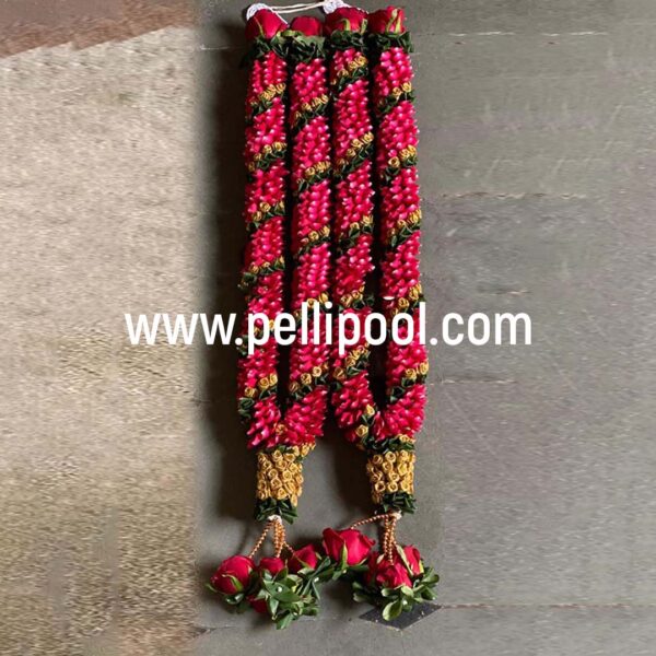 Biggest Fresh Flower Wedding Garland Designers